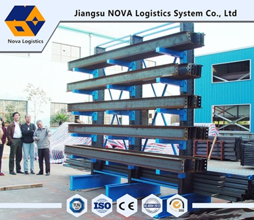 Rayonnage cantilever en métal robuste de Nova